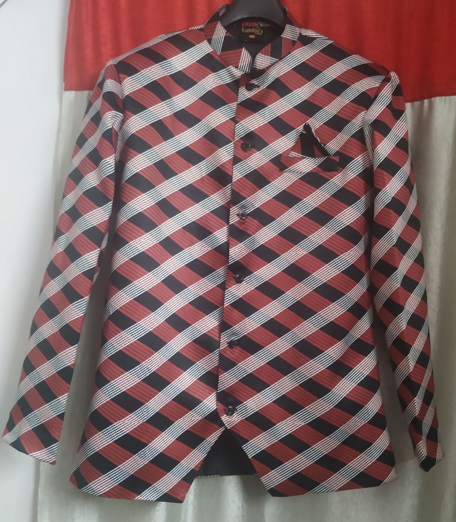 Waiter dress